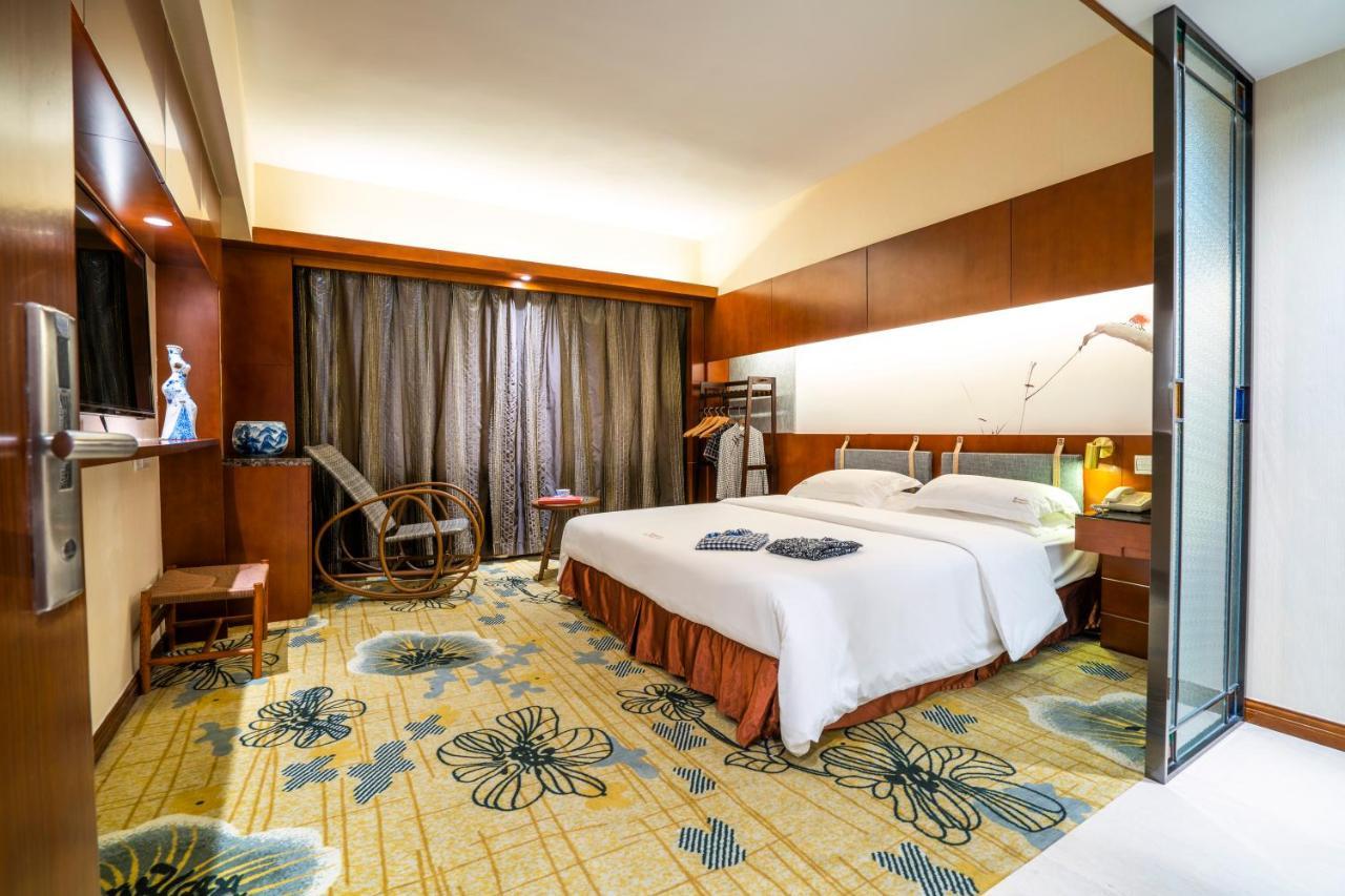 Sino Hotel Гуанчжоу Екстер'єр фото