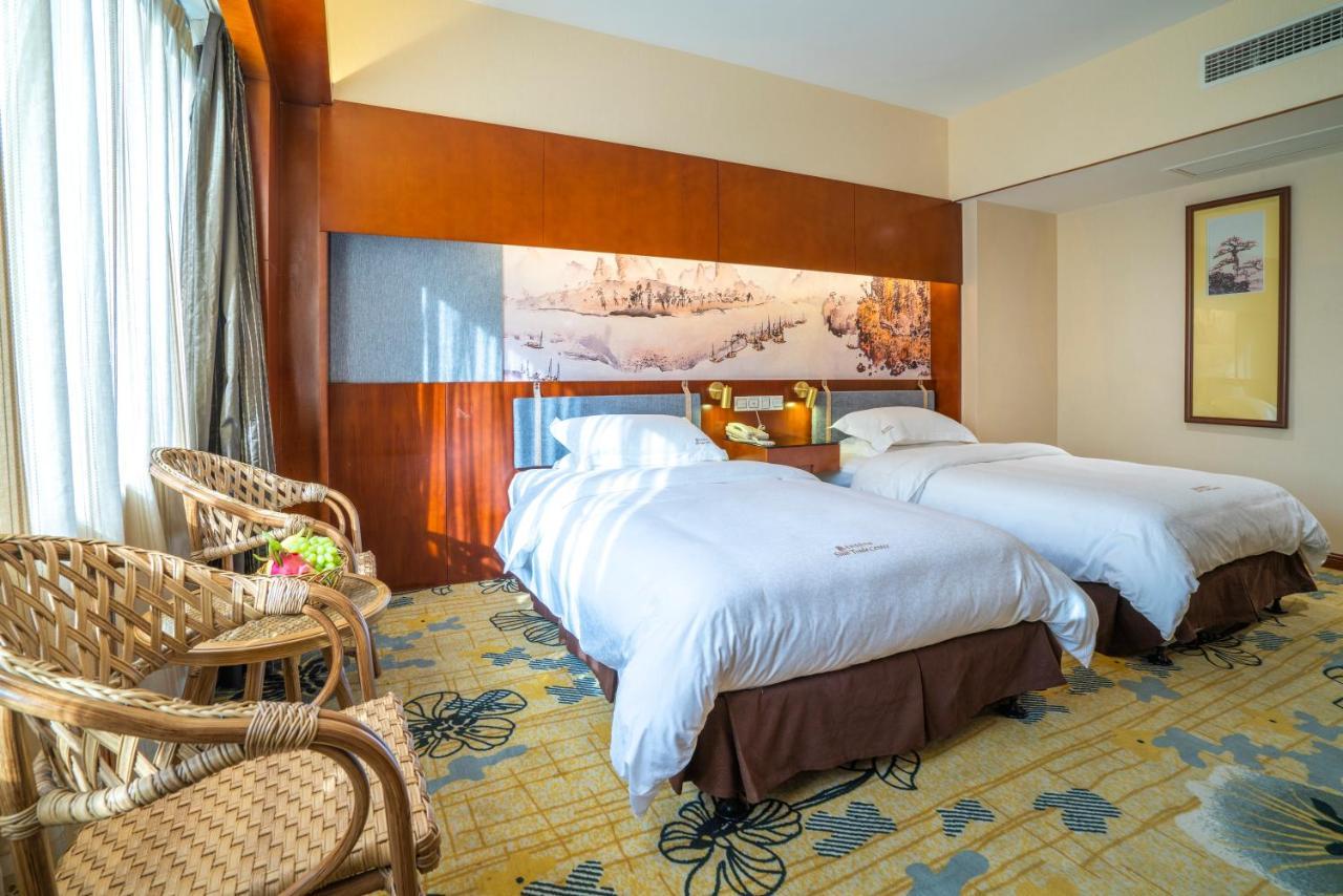 Sino Hotel Гуанчжоу Екстер'єр фото